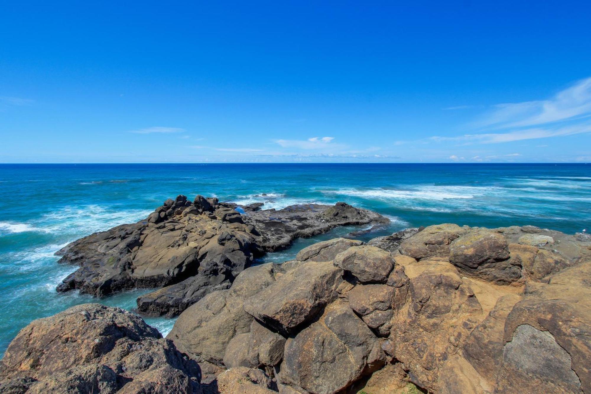 Captain'S Quarters And Cabins Depoe Bay Zimmer foto